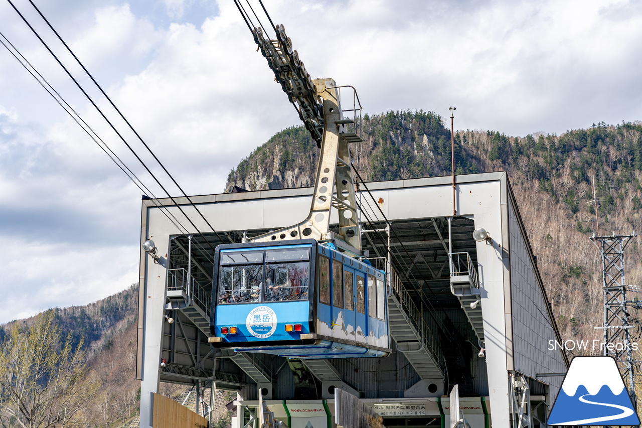 大雪山層雲峡・黒岳ロープウェイスキー場｜どんなに雪解けが早い春でも、北海道には『黒岳』があるという安心感。ありがとう、2023-2024。SNOW Freaks 今季最終レポート！